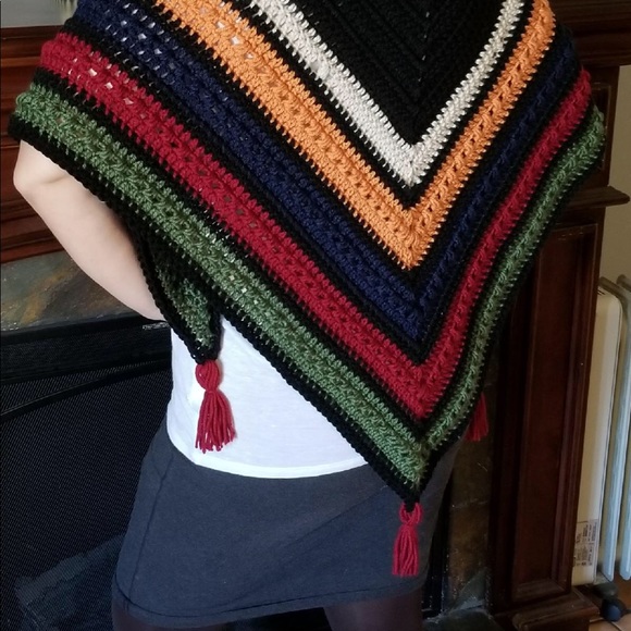 Shawl - Picture 3 of 4